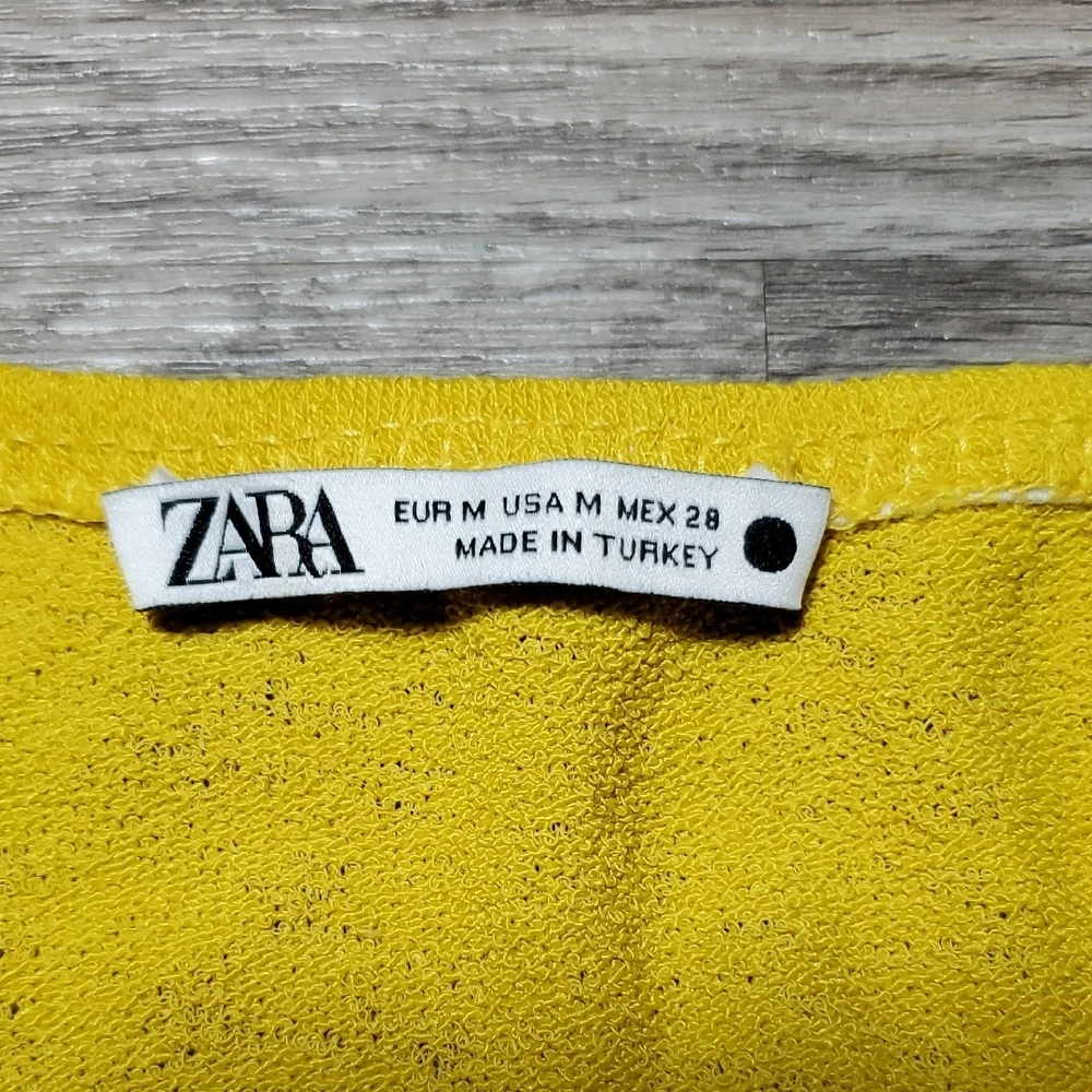 🎵NWOT ZARA BRALETTE